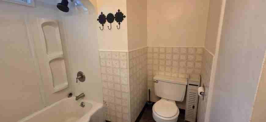1128 Princeton Ave - Photo 6 of 10