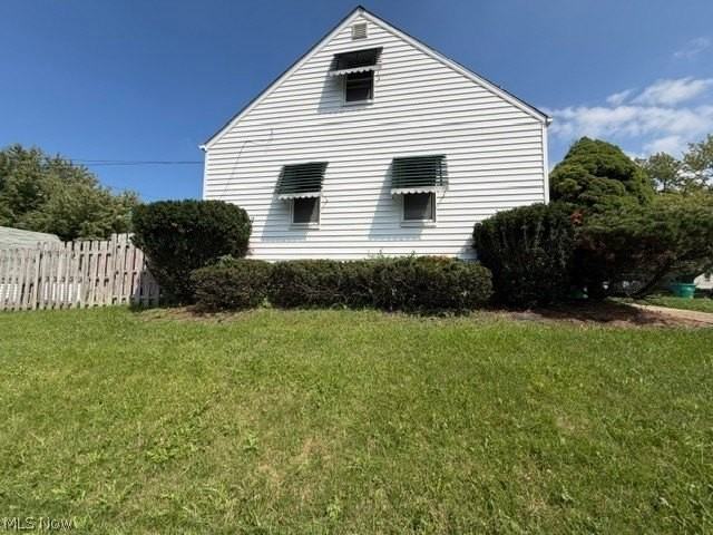 20701 Watson Rd - Photo 4 of 38