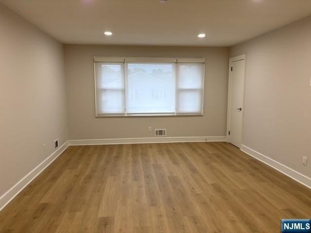 22 Bernice Pl #2 - Photo 6 of 29