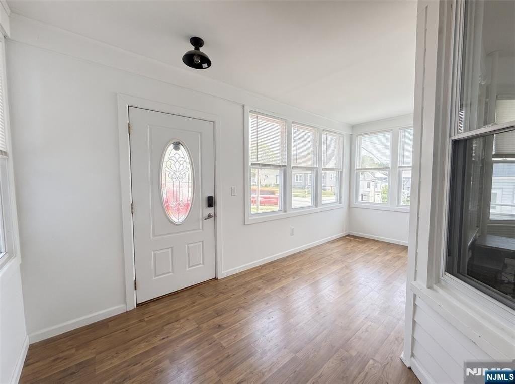 20 Valley Pl - Photo 4 of 34