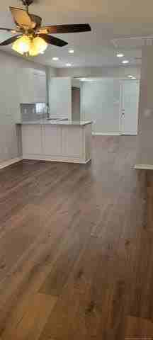 614 Washington Ave - Photo 3 of 18