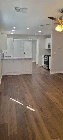 614 Washington Ave - Photo 4 of 18
