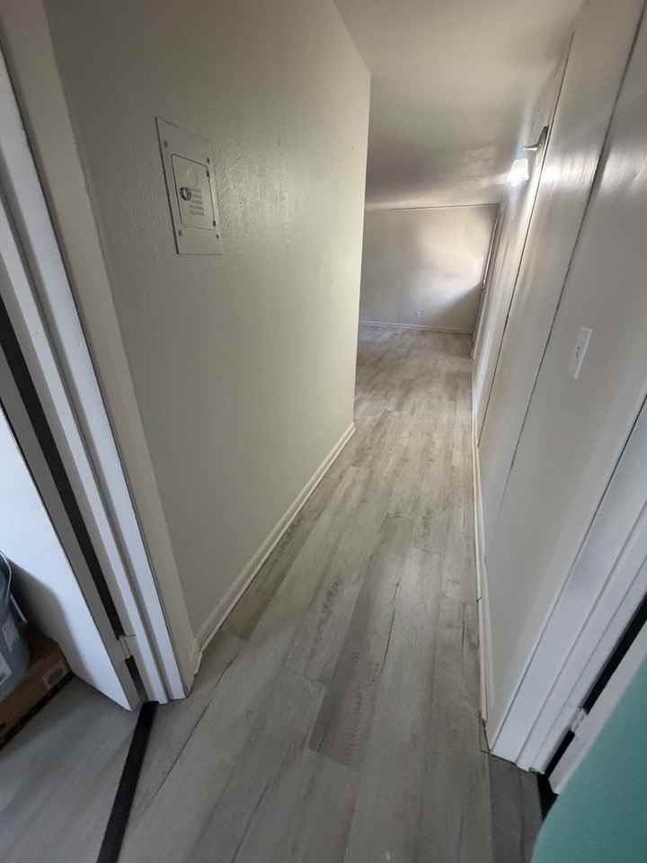 3904 Se 16th Ave #1 - Photo 4 of 40