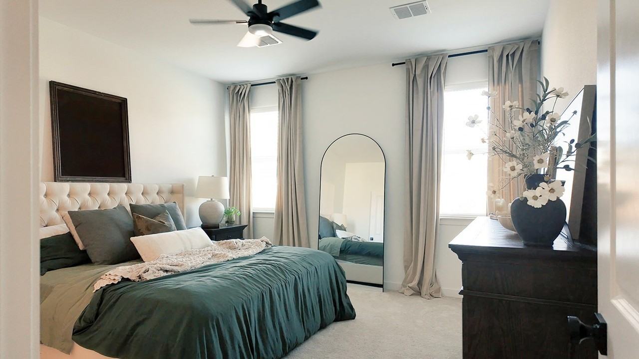 319 Sedalia Trl - Photo 4 of 27