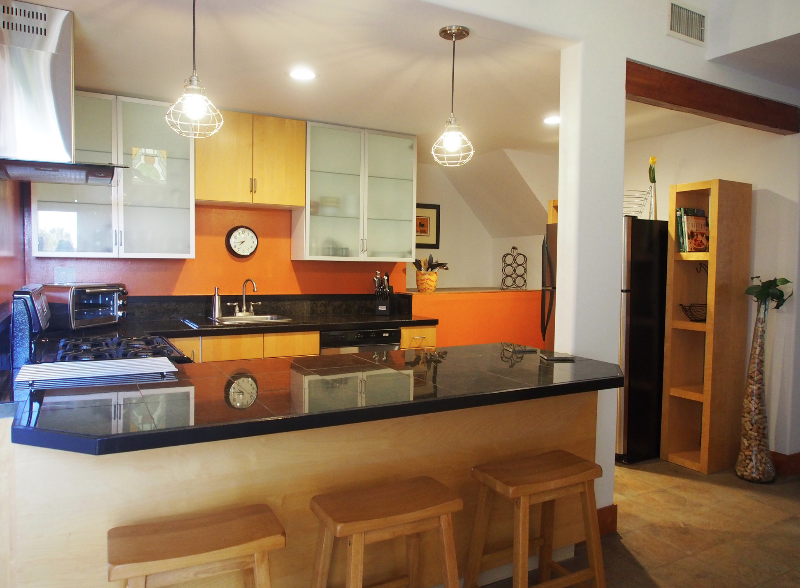 1760 N Fairfax Ave - Photo 7 of 22