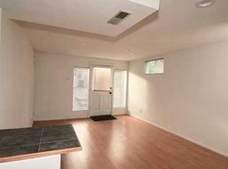 7439 Corliss Ave N - Photo 2 of 6