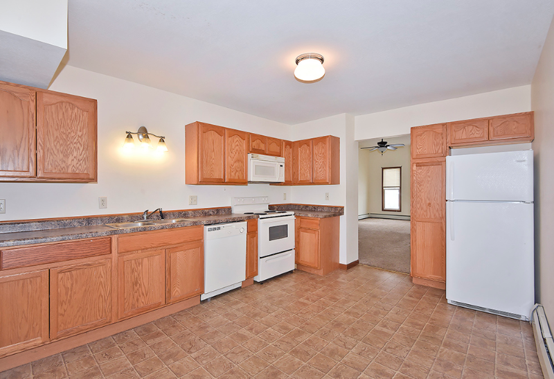 9 1st St Sw #1 - Photo 3 of 10