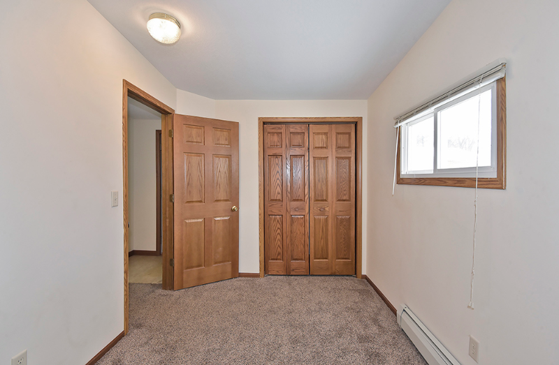 9 1st St Sw #1 - Photo 7 of 10