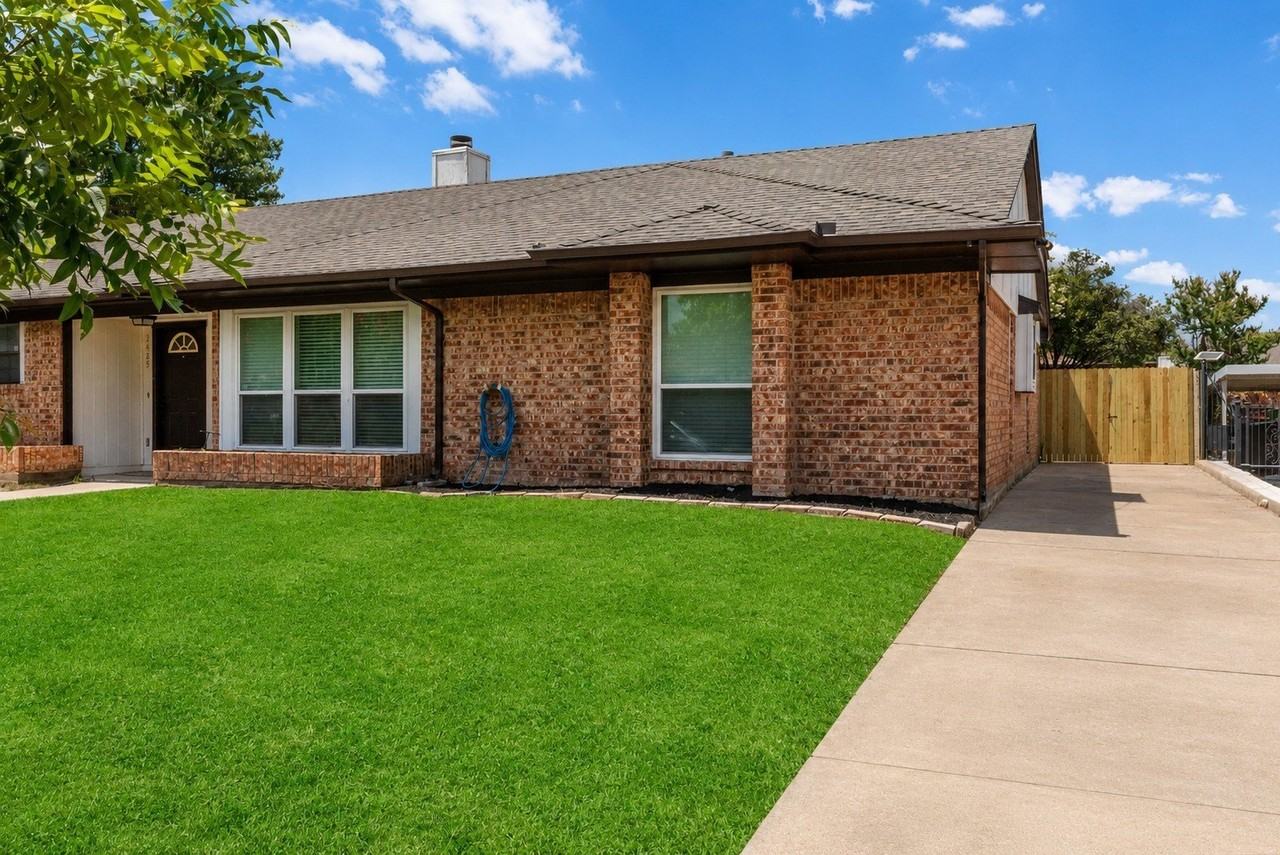 2429 Chestnut Way