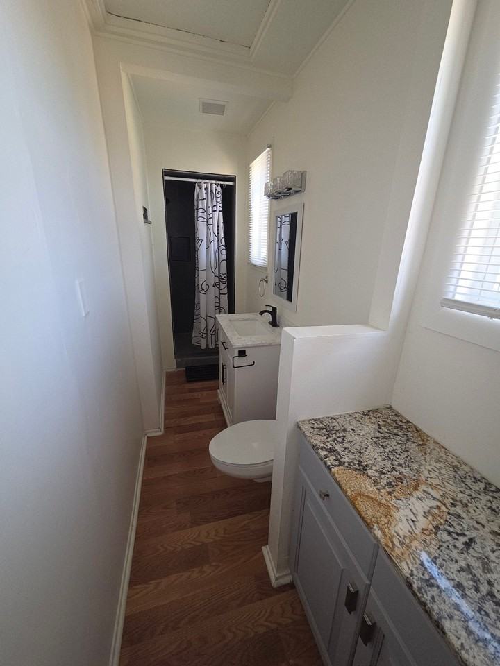 9531 E Avenue T - Photo 3 of 8