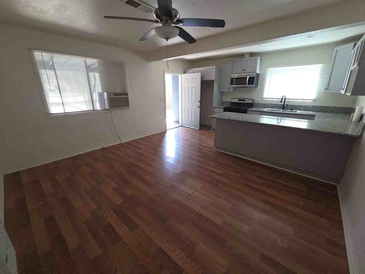 9531 E Avenue T - Photo 5 of 8