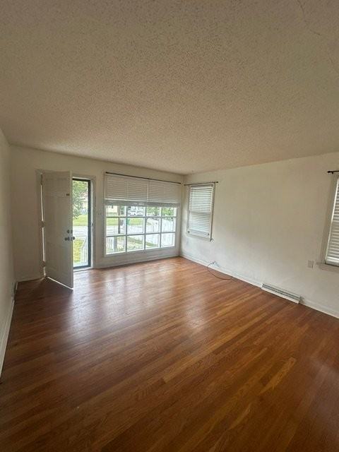 415 Carey Ave - Photo 3 of 10