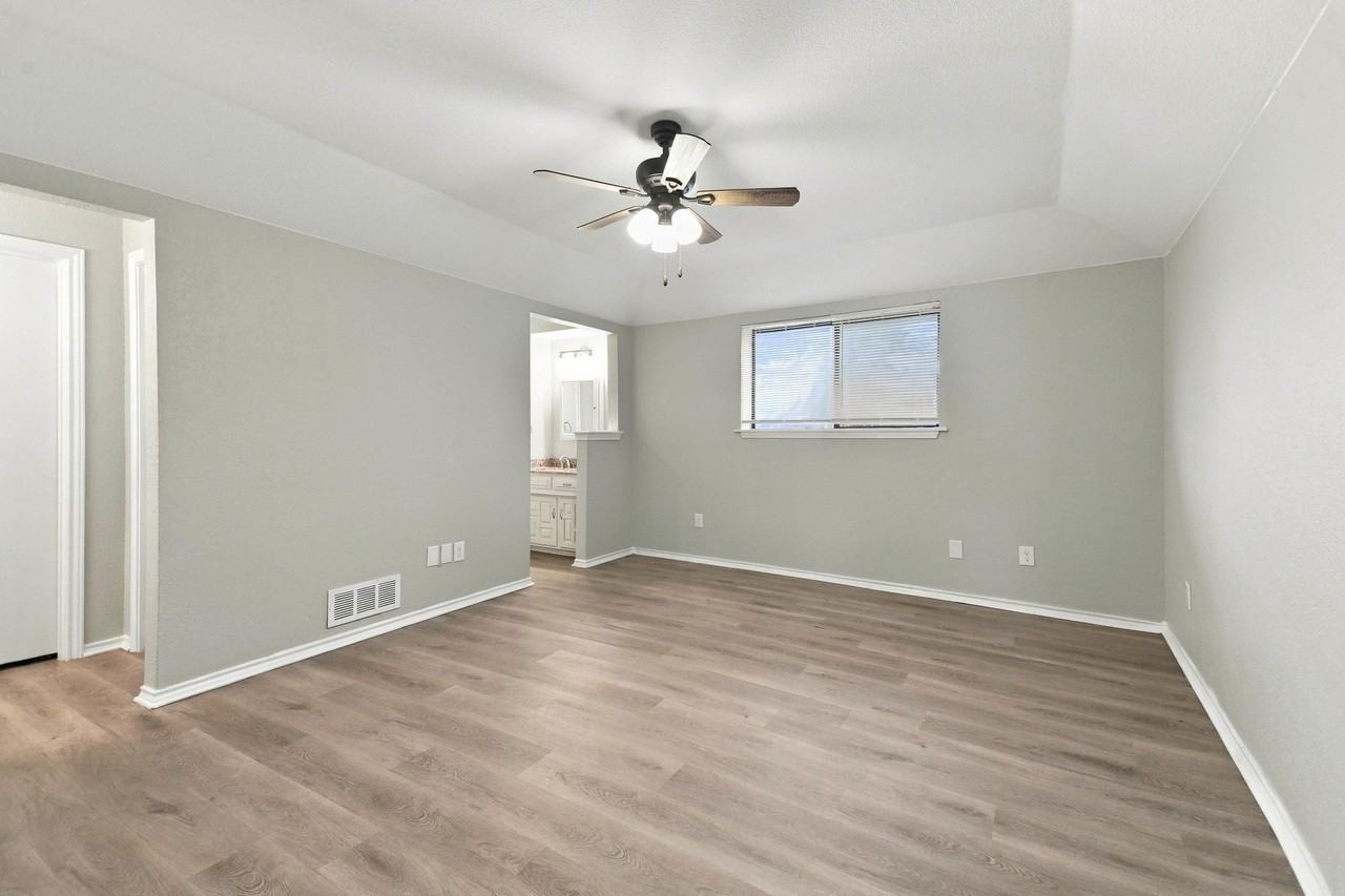 2865 Meadowbrook Dr - Photo 6 of 19