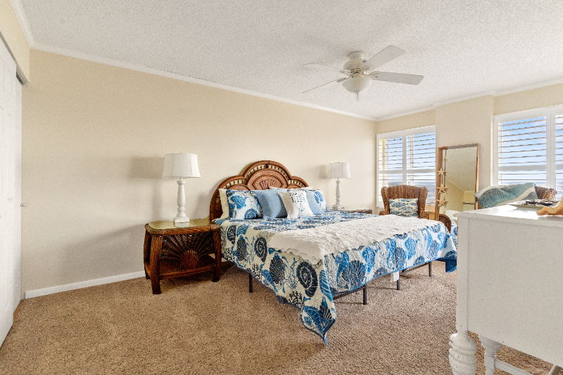 1 64th St #203 - Photo 5 of 20