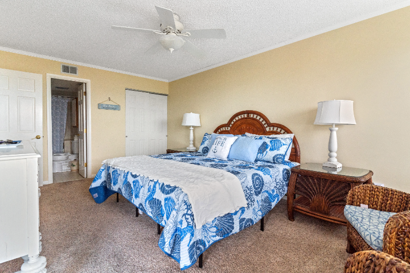 1 64th St #203 - Photo 6 of 20