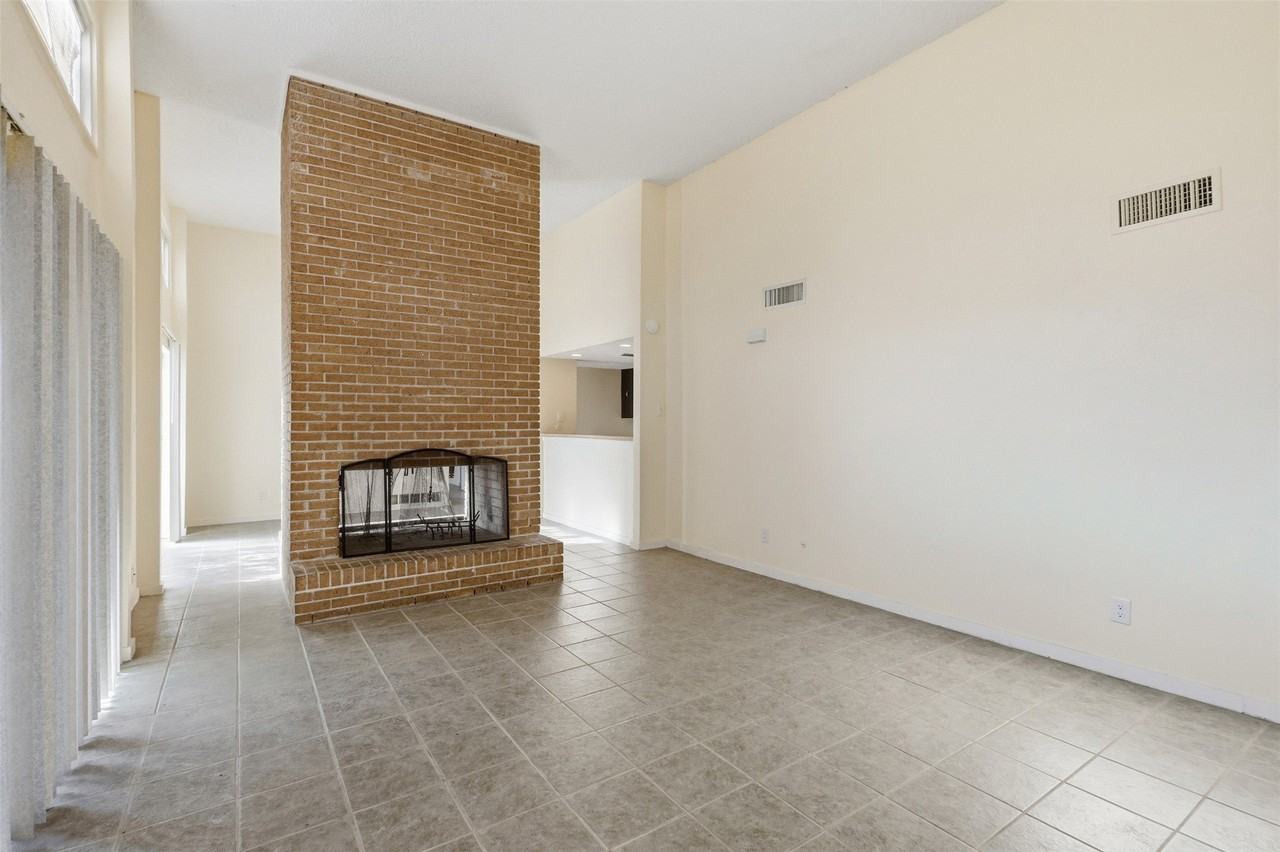 1857 Place One Ln - Photo 4 of 17