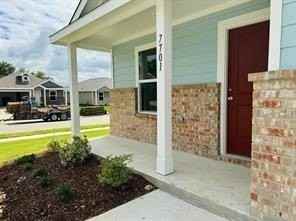 7701 Thornton Dr - Photo 5 of 22