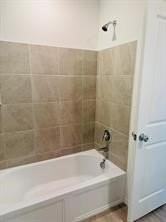 7701 Thornton Dr - Photo 6 of 22