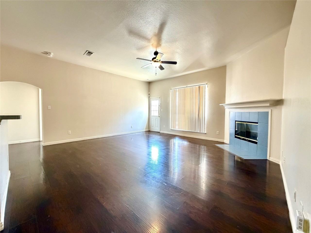 5408 Dove Dr - Photo 7 of 38