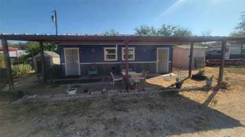 featured image of 895 College Farm Rd #11