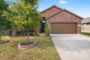 729 Rebecca Ln - Photo 1 of 1