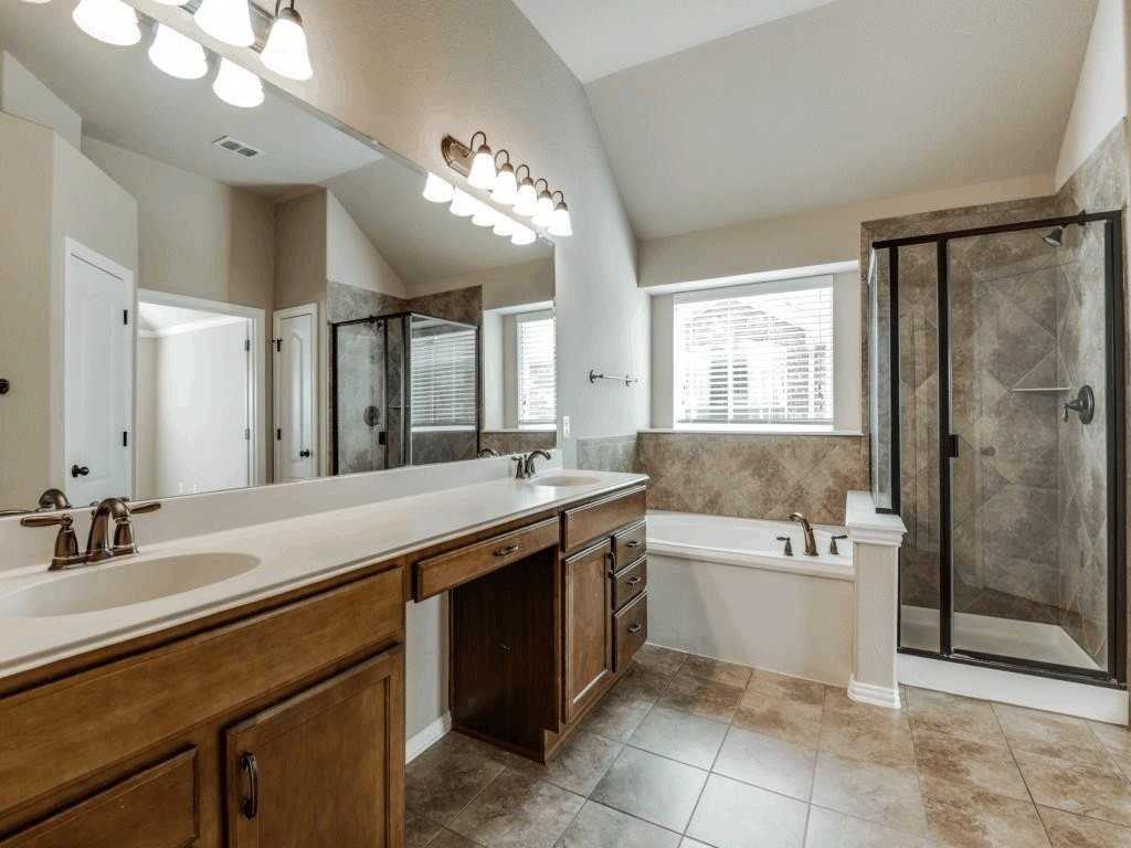 11257 Corsicana Dr - Photo 6 of 6