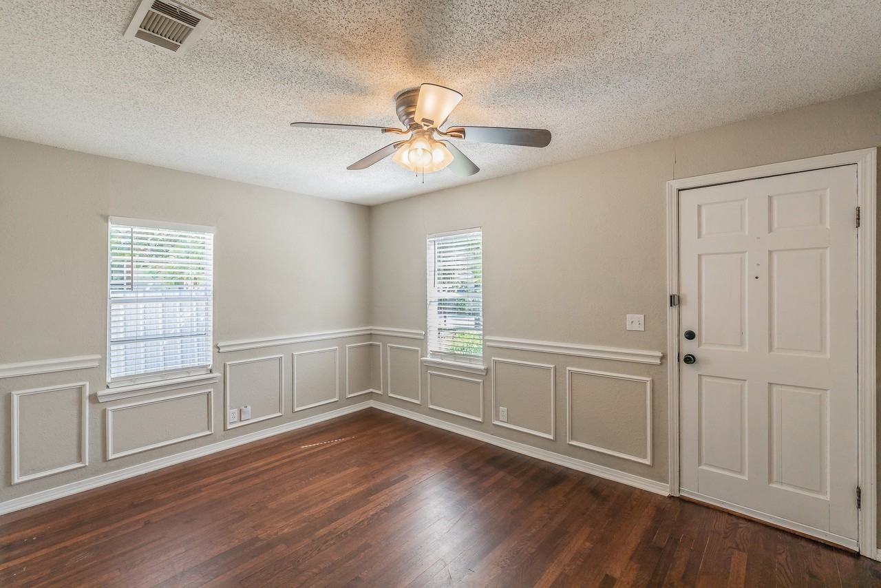 3144 Olive Pl - Photo 3 of 25