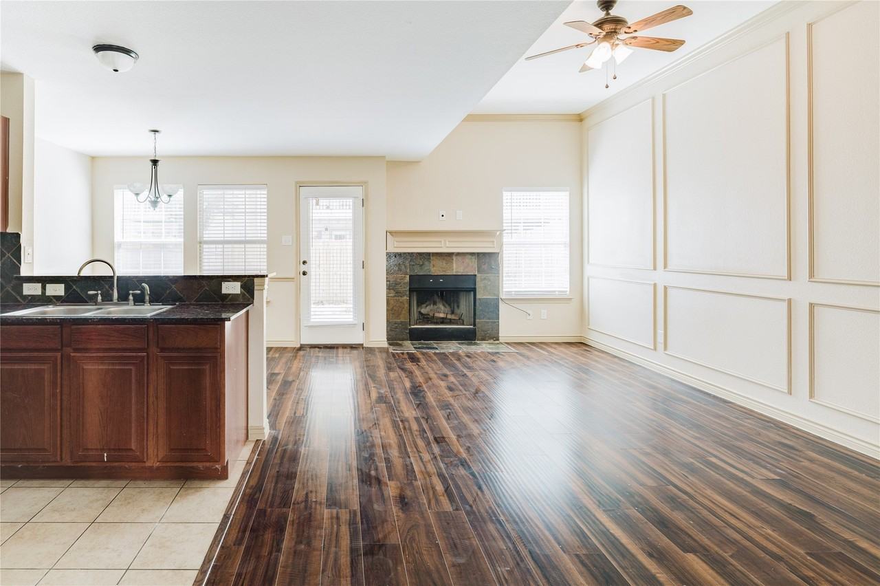 12604 Bay Ave - Photo 6 of 31