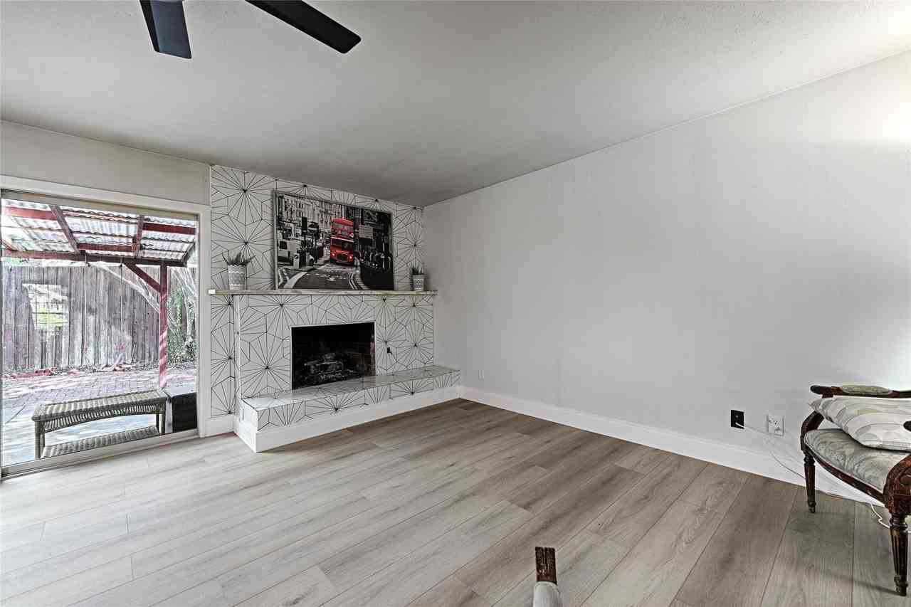 6536 Mesquite Trl - Photo 5 of 18