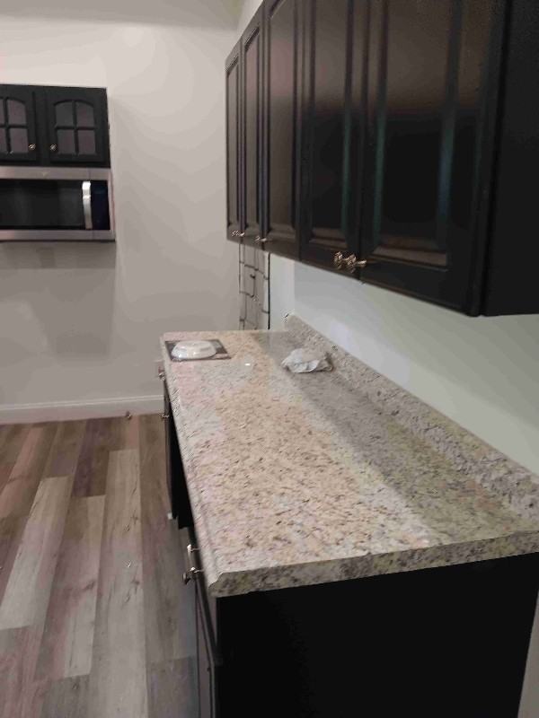 727 Mary St - Photo 3 of 12