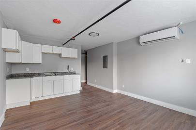 37 Manchester St #A - Photo 6 of 8