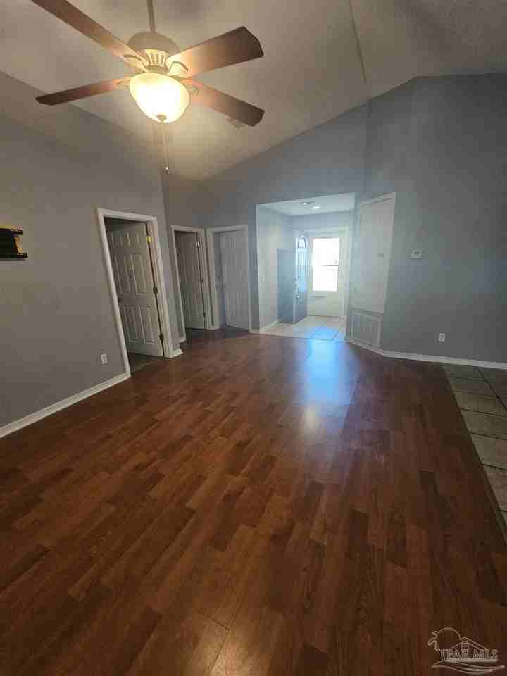 10418 Senegal Dr - Photo 4 of 24