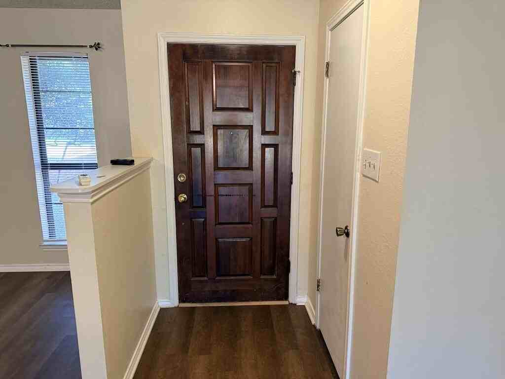 4608 Anetta Dr - Photo 2 of 31