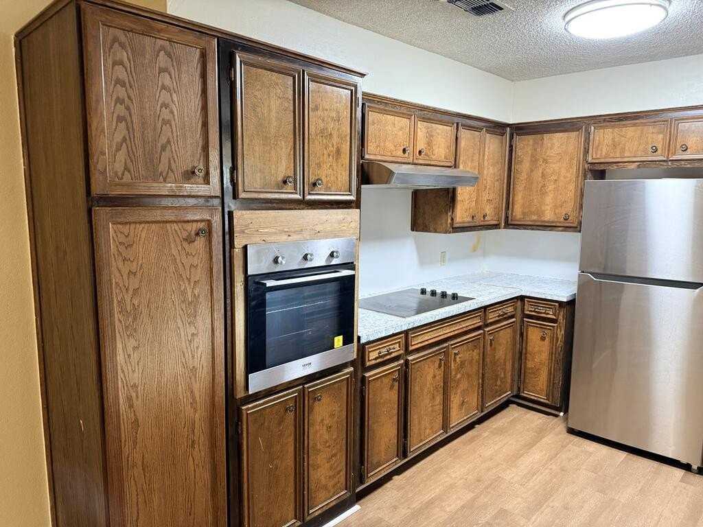 4608 Anetta Dr - Photo 6 of 31