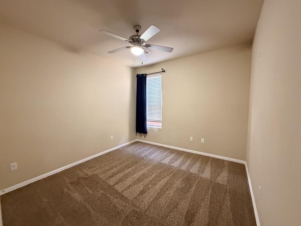 805 Gallantry Ln - Photo 5 of 10