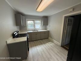 featured image of 12 Knob Rd