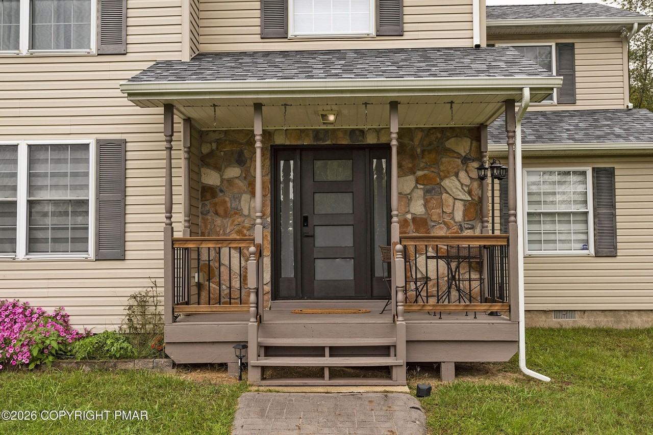 163 Arthur Ln - Photo 3 of 35