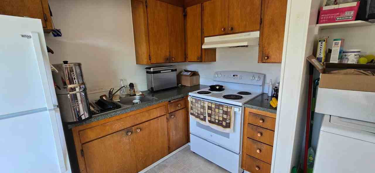 7725 Mcallister Rd #B - Photo 4 of 19