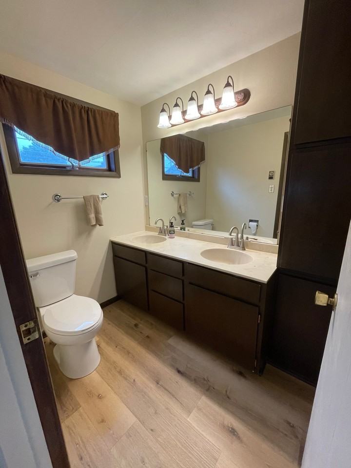 507 E Adams St #507 - Photo 7 of 20
