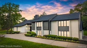 featured image of 3332 Barlyn Ln