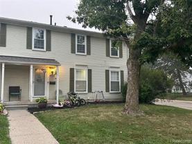 6905 Harvard Ln - Photo 1 of 1
