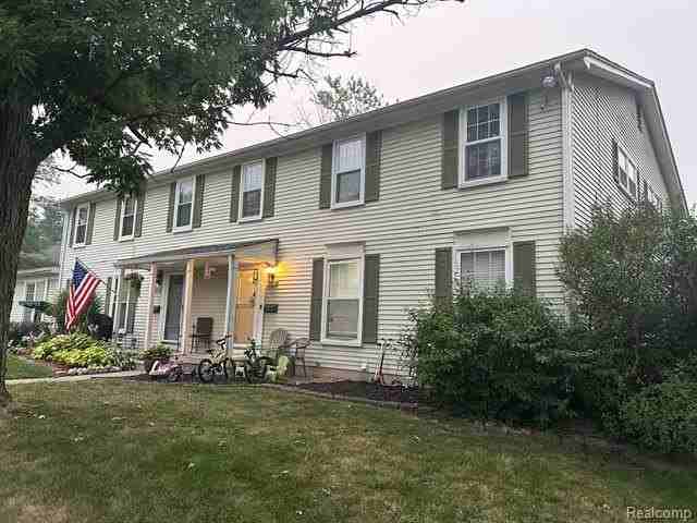 6905 Harvard Ln - Photo 2 of 25