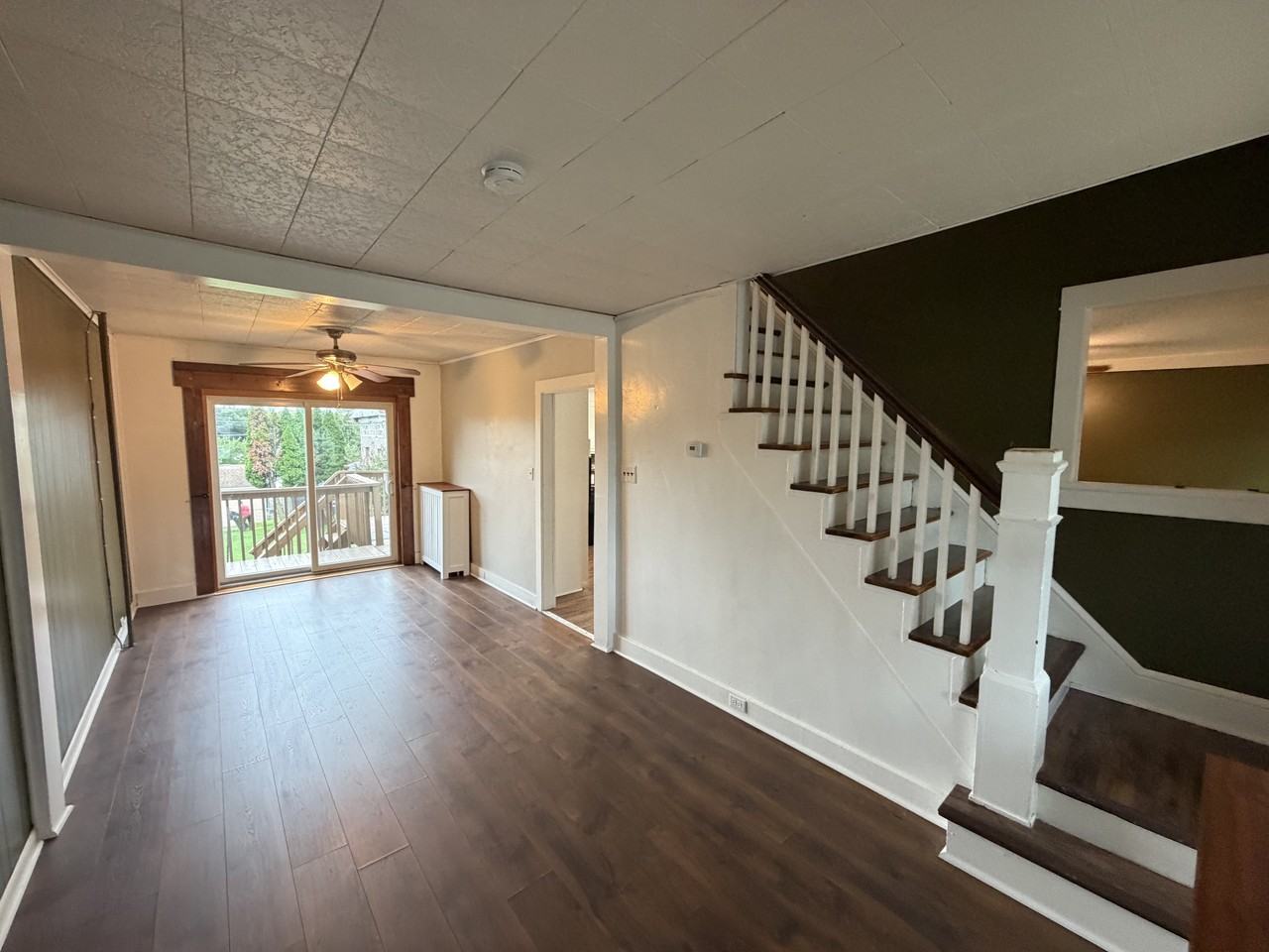 402 Douglass St #1 - Photo 4 of 50