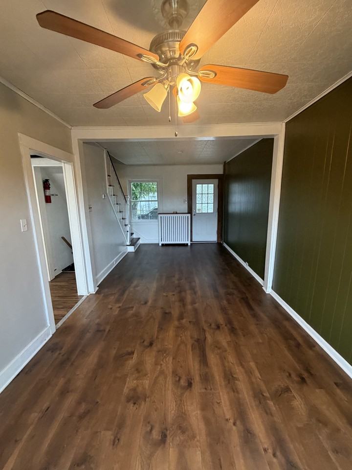 402 Douglass St #1 - Photo 7 of 50