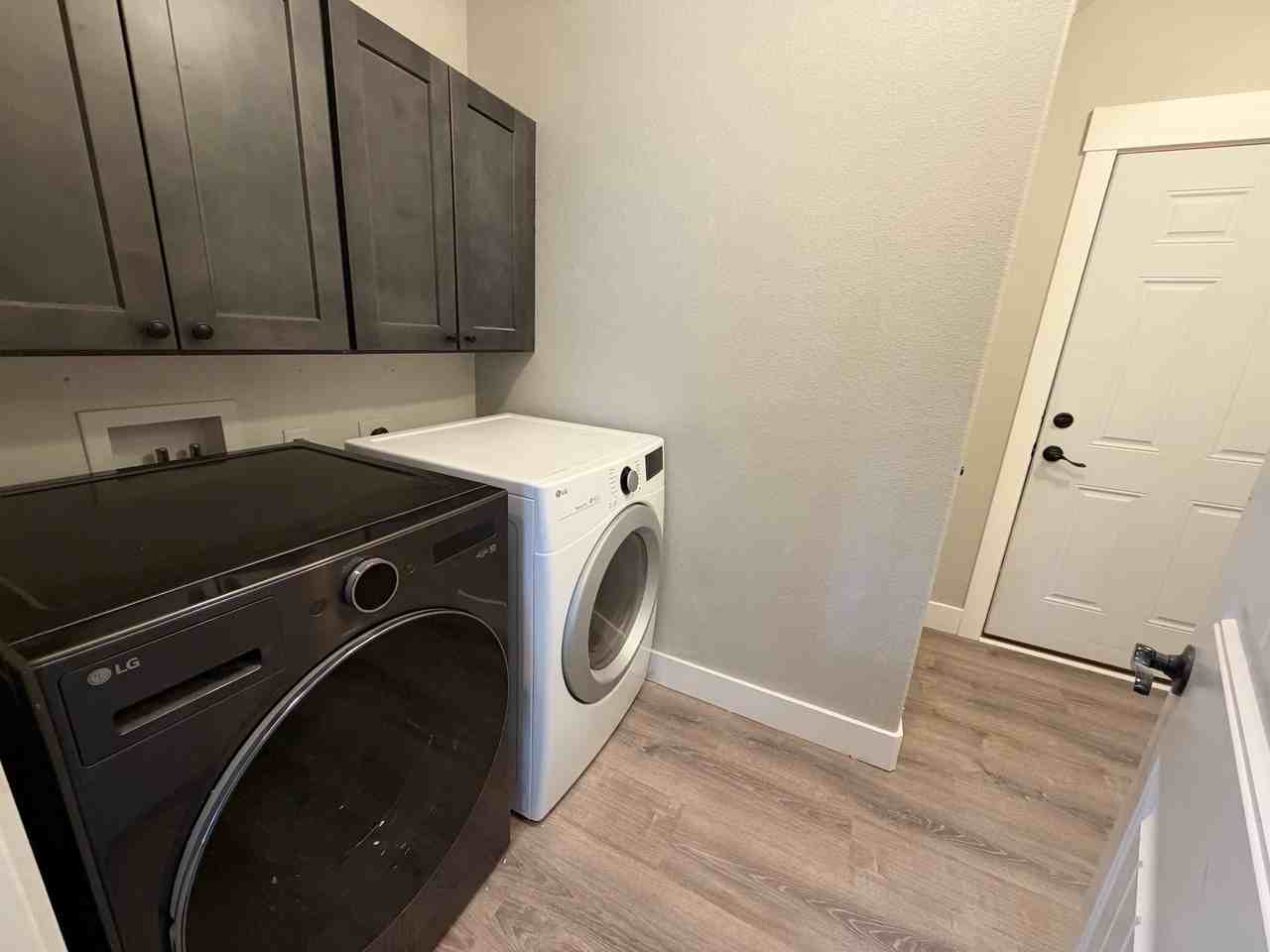 408 Wilkins Dr - Photo 7 of 19