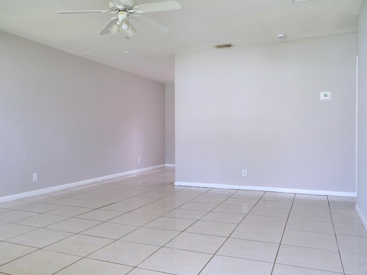 401 Silver Beach Rd #A - Photo 5 of 13