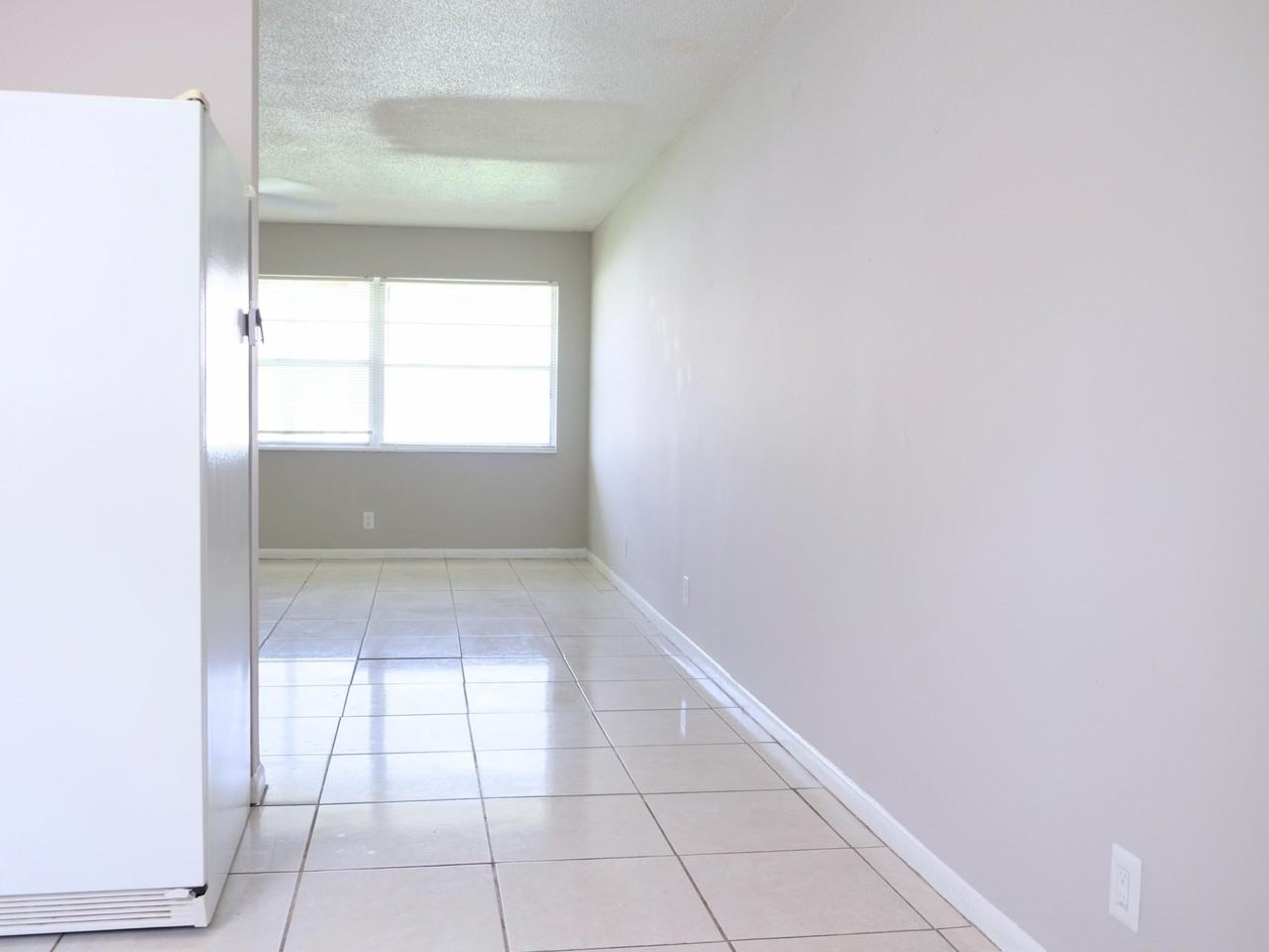 401 Silver Beach Rd #A - Photo 7 of 13