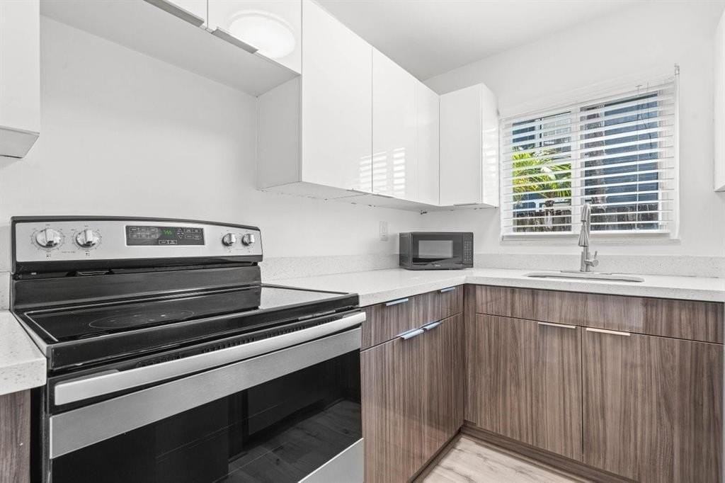 45 Ne 24th St #C - Photo 4 of 19