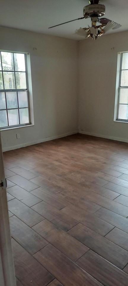 4221 Nw 19th St #296 - Photo 6 of 7