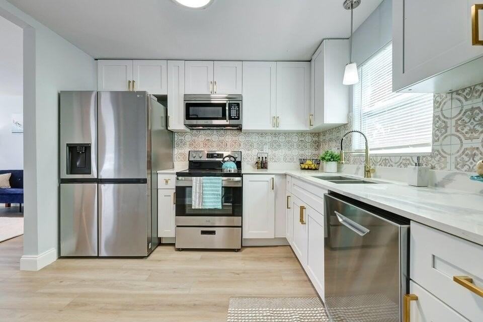 305 N 13th St - Photo 5 of 16